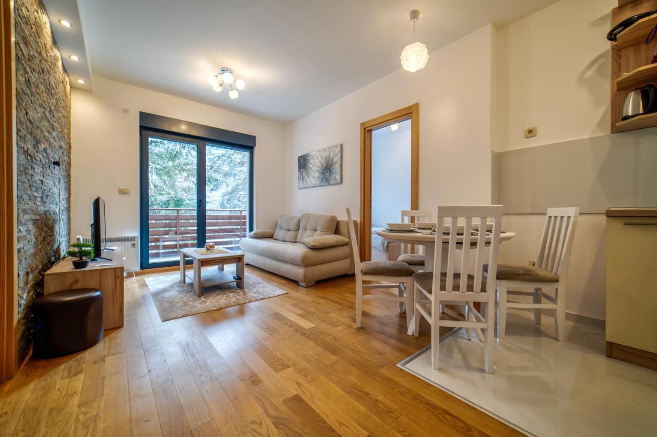 Apartment Imperial In Pekovic *